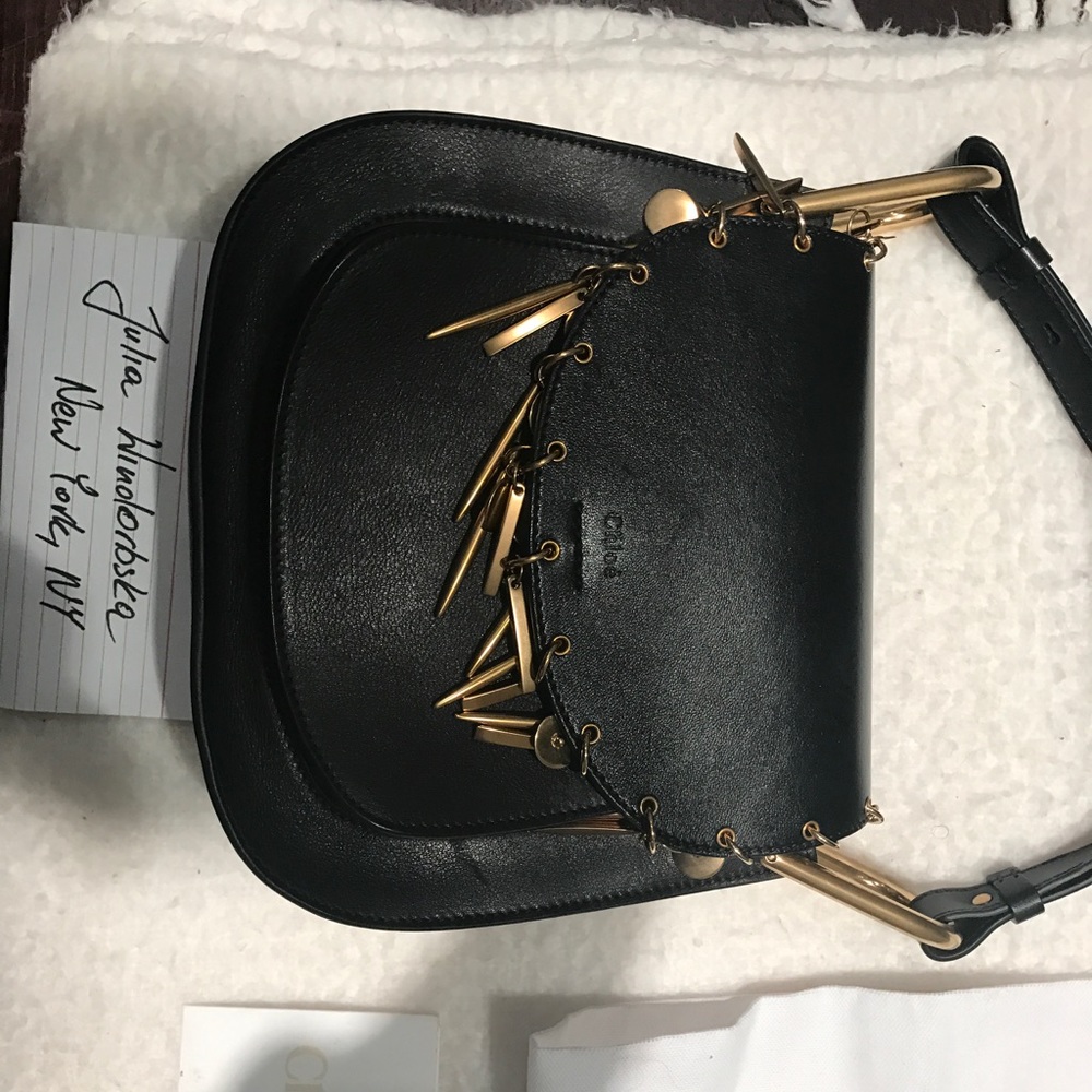 Chloe medium charm hudson shoulder bag - Picture 2 of 8
